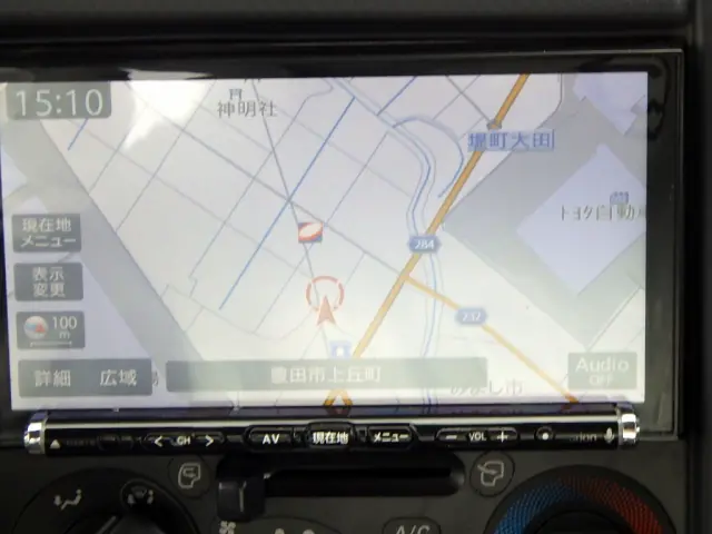 いすゞ エルフ TRG-NJR85A(2WD)の写真23