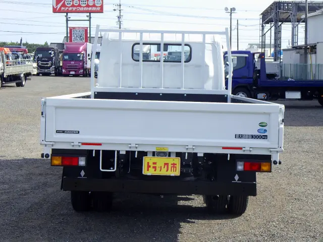 三菱 キャンター 2RG-FEB50(2WD)の写真6