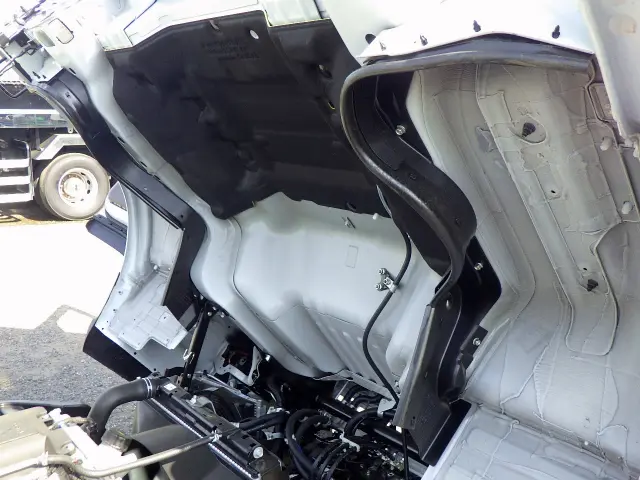 三菱 キャンター 2RG-FEB50(2WD)の写真39