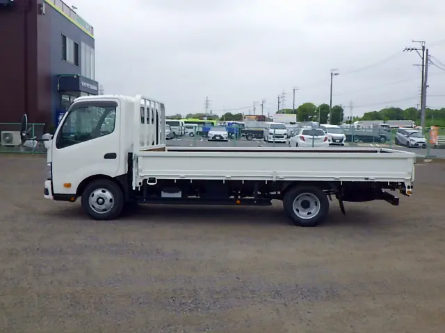 日野 デュトロ 2WG-XZU713M(2WD)の写真9