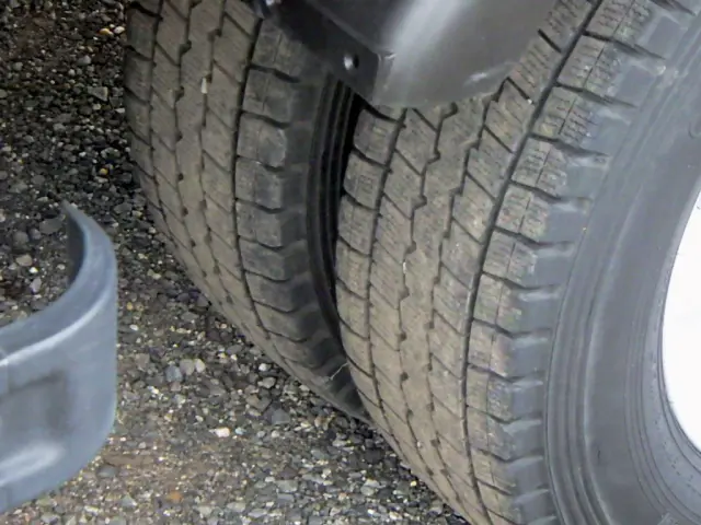 いすゞ エルフ 2RG-NMR88AR(2WD)の写真24