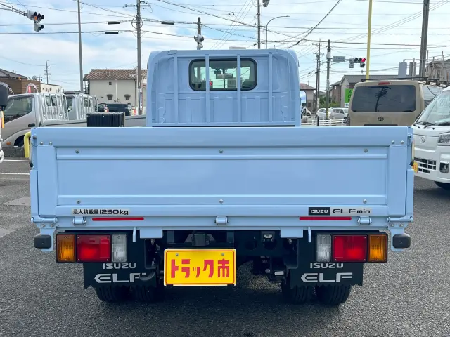 いすゞ エルフ 3DF-NHR87AF(2WD)の写真5