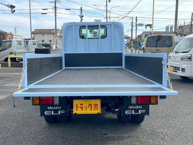 いすゞ エルフ 3DF-NHR87AF(2WD)の写真6
