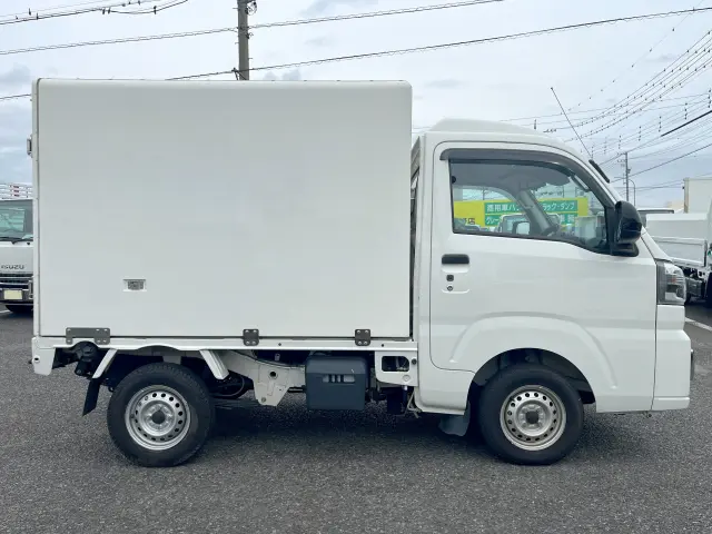 ダイハツ ハイゼットトラック 3BD-S500P(2WD)の写真5