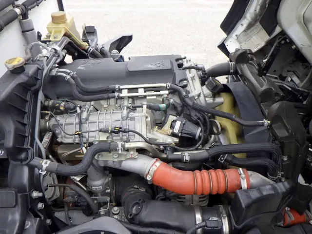 三菱 キャンター 2RG-FBA20(2WD)の写真25