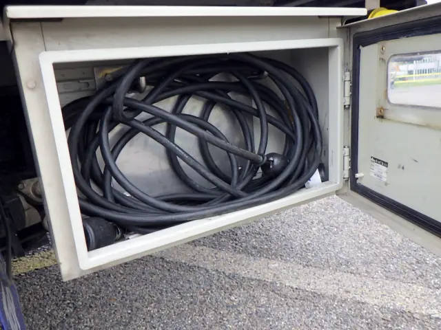 三菱 キャンター 2RG-FBA20(2WD)の写真36