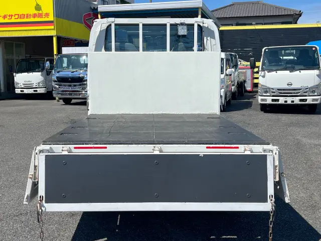 いすゞ エルフ 2RG-NJR88A(2WD)の写真8