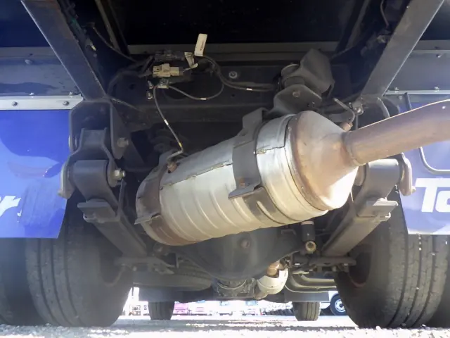 三菱 キャンター TPG-FBA20(2WD)の写真21