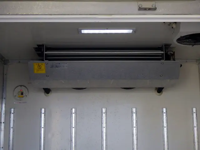三菱 キャンター TPG-FBA20(2WD)の写真29