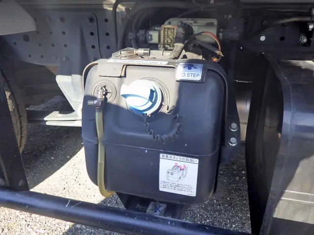 三菱 キャンター TPG-FBA20(2WD)の写真36