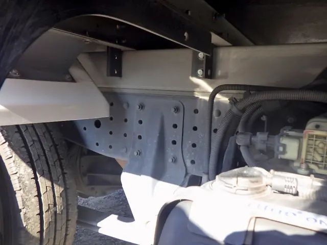三菱 キャンター TPG-FBA20(2WD)の写真37