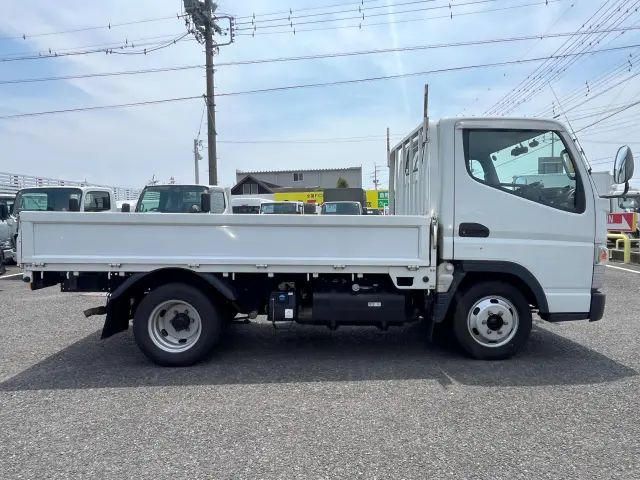 三菱 キャンター 2TG-FBA00(2WD)の写真4