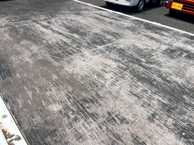 三菱 キャンター 2TG-FBA00(2WD)の写真10