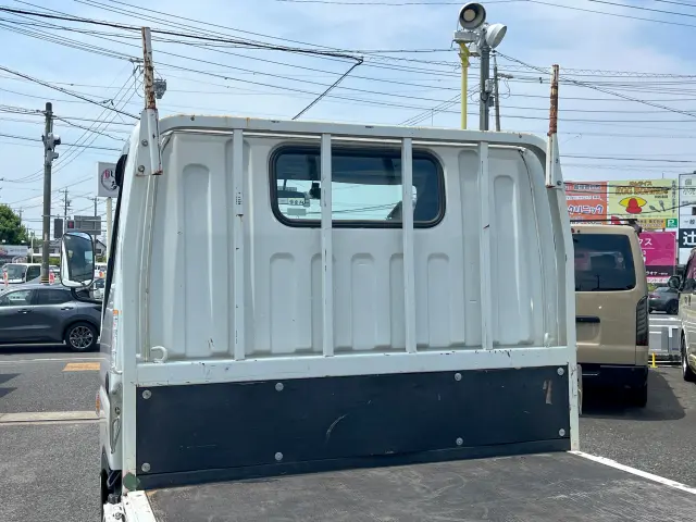 三菱 キャンター 2TG-FBA00(2WD)の写真12