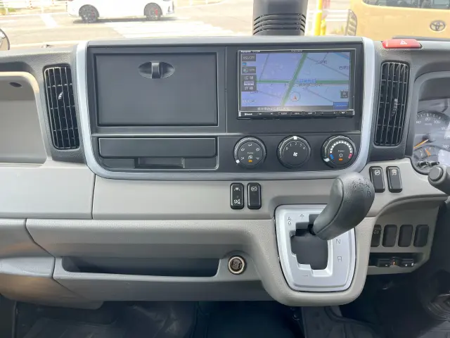 三菱 キャンター 2TG-FBA00(2WD)の写真19