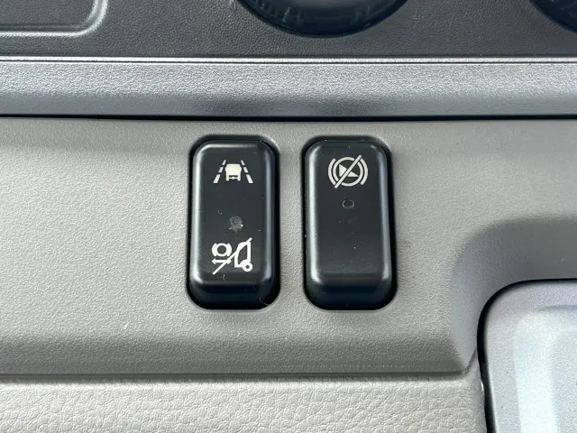 三菱 キャンター 2TG-FBA00(2WD)の写真23