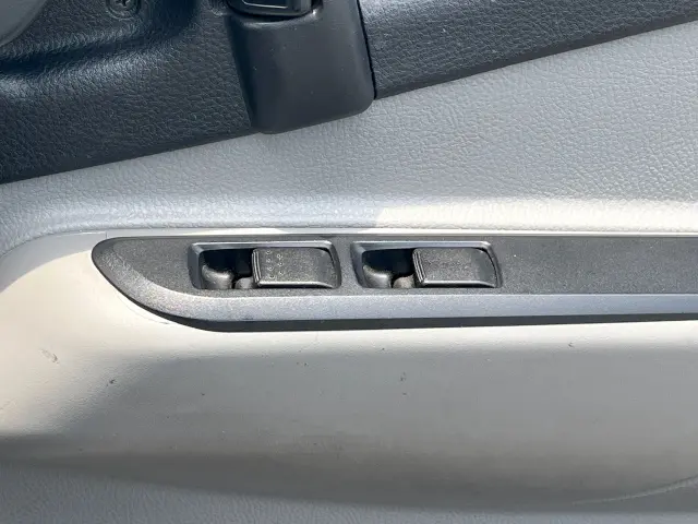 三菱 キャンター 2TG-FBA00(2WD)の写真27