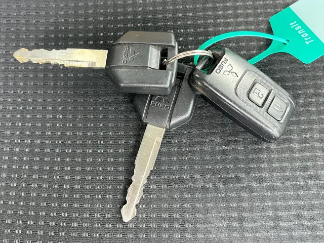 三菱 キャンター 2TG-FBA00(2WD)の写真29