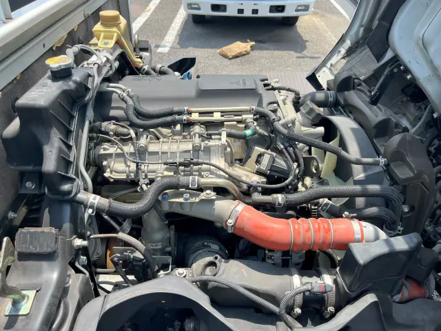 三菱 キャンター 2TG-FBA00(2WD)の写真32