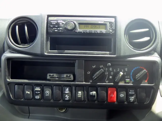 日野 デュトロ 2RG-XZU600T(2WD)の写真40
