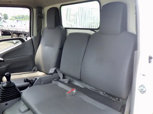 日野 デュトロ 2RG-XZU600T(2WD)の写真46