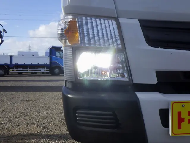 三菱 キャンター 2PG-FEB50(2WD)の写真48