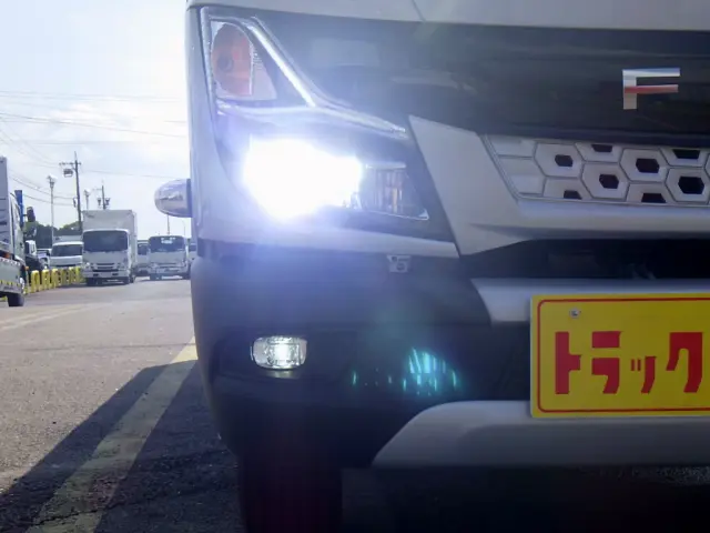 三菱 キャンター 2PG-FEBS0(2WD)の写真26