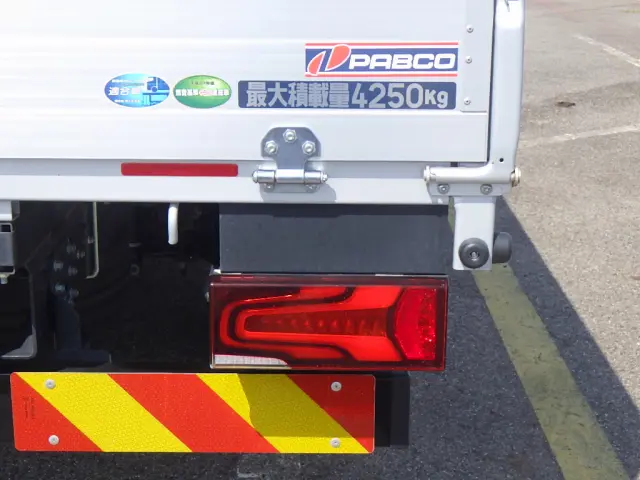 三菱 キャンター 2PG-FEBS0(2WD)の写真28