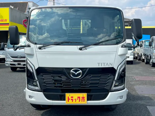 マツダ タイタン 2TG-LKR88AF(2WD)の写真2