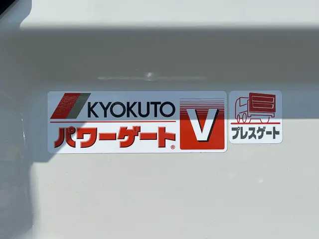 マツダ タイタン 2TG-LKR88AF(2WD)の写真15