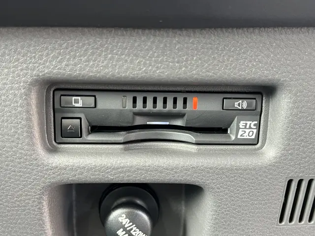 マツダ タイタン 2TG-LKR88AF(2WD)の写真29