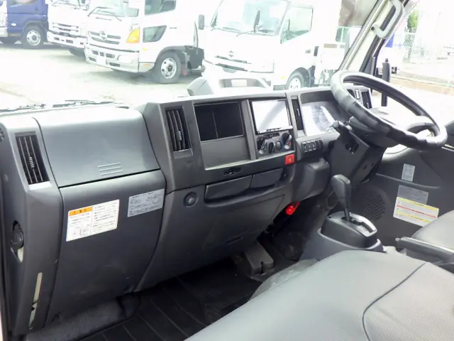 日産 アトラス 2RG-AKR88AD(2WD)の写真47