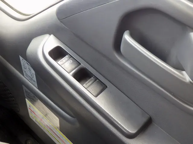 日産 アトラス 2RG-AKR88AD(2WD)の写真48