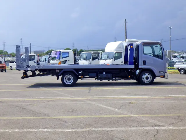 いすゞ エルフ TKG-NPR85AN(2WD)の写真6