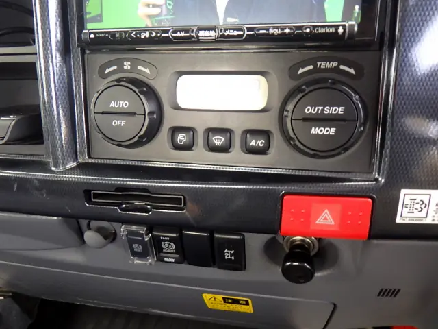 いすゞ エルフ TKG-NPR85AN(2WD)の写真22