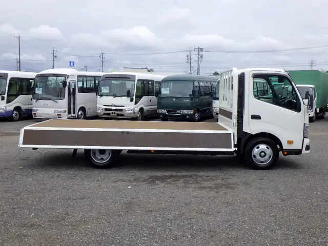 日野 デュトロ 2WG-XZU713M(2WD)の写真7