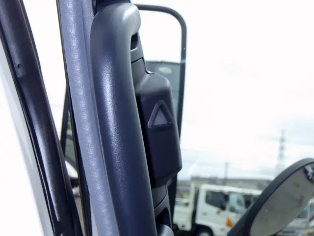 日野 デュトロ 2WG-XZU713M(2WD)の写真26