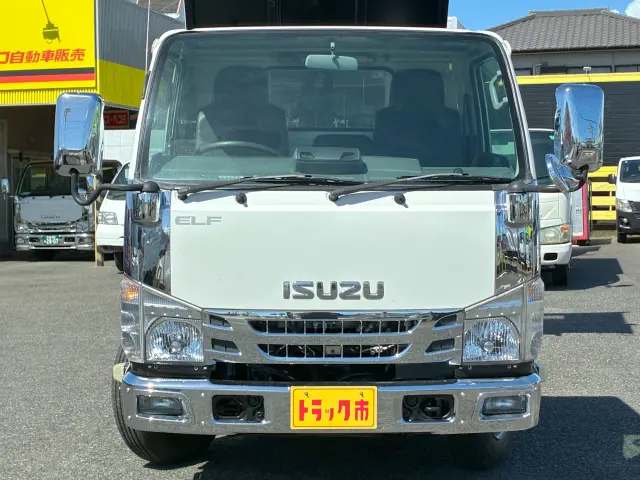 いすゞ エルフ 2PG-NKR88N(2WD)の写真2