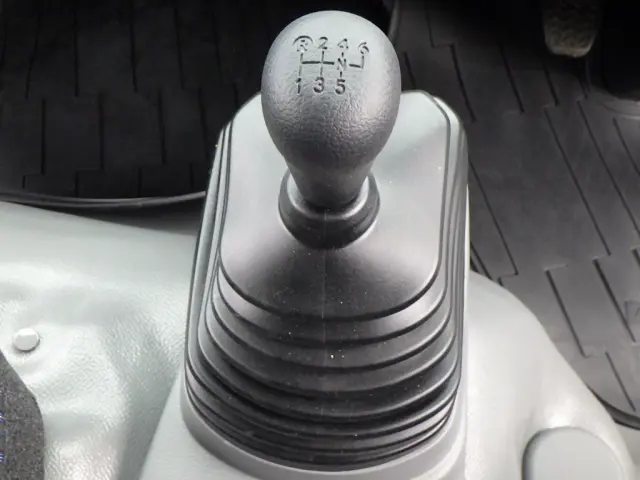 日野 デュトロ 2WG-XZU721M(2WD)の写真26