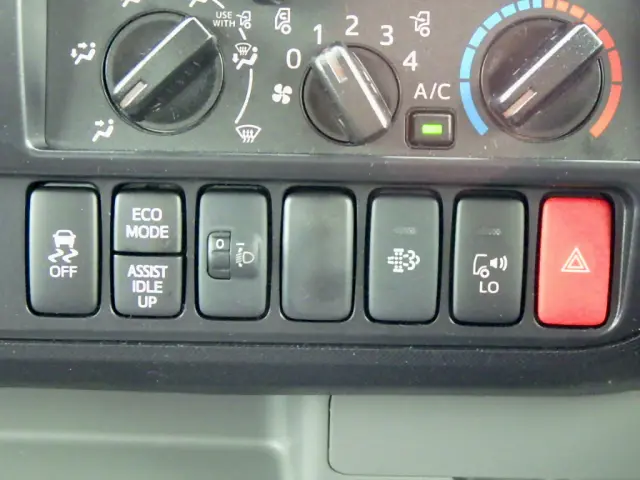 日野 デュトロ 2WG-XZU721M(2WD)の写真30