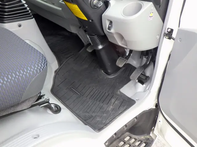 日野 デュトロ 2WG-XZU721M(2WD)の写真36