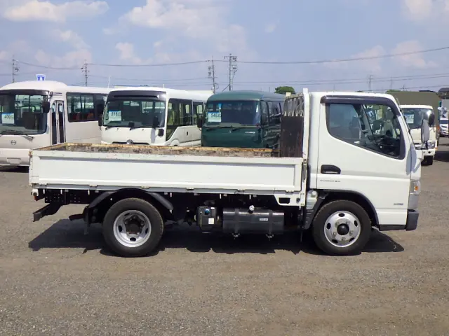 三菱 キャンター TPG-FBA50(2WD)の写真5
