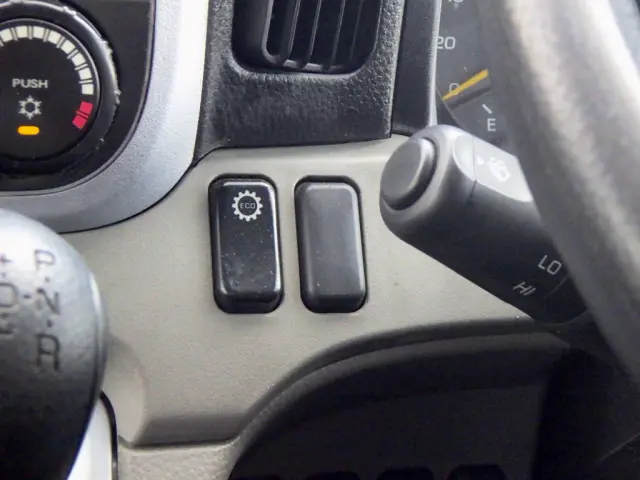 三菱 キャンター TPG-FBA50(2WD)の写真17