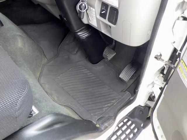 三菱 キャンター TPG-FBA50(2WD)の写真22