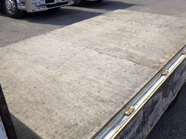 三菱 キャンター TPG-FBA50(2WD)の写真40