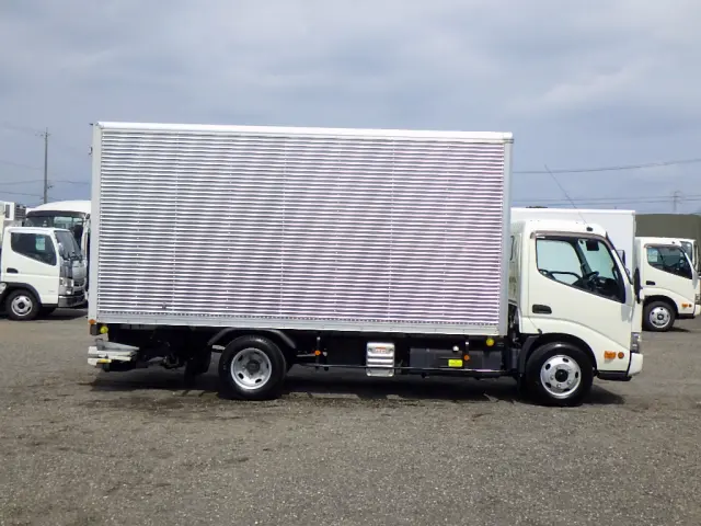 日野 デュトロ 2RG-XZU650M(2WD)の写真5