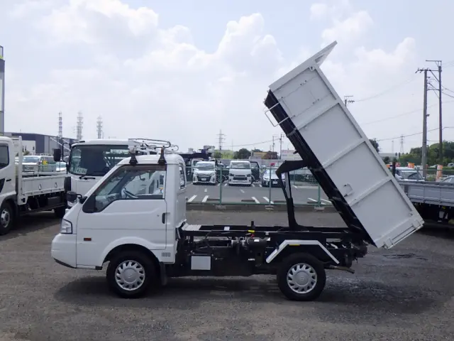 マツダ ボンゴトラック DBF-SLP2L(4WD)の写真4