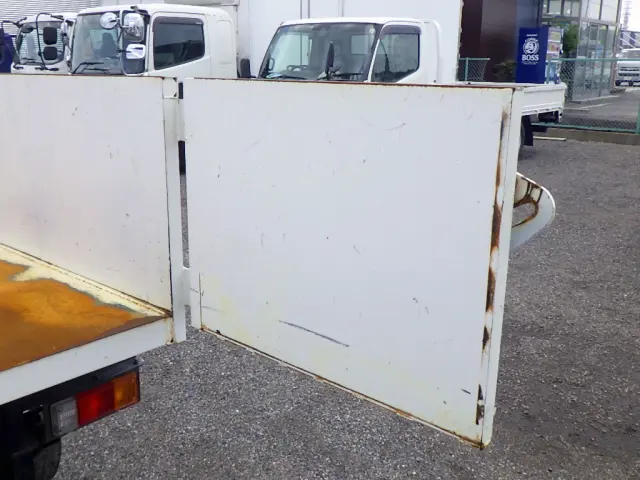 マツダ ボンゴトラック DBF-SLP2L(4WD)の写真9