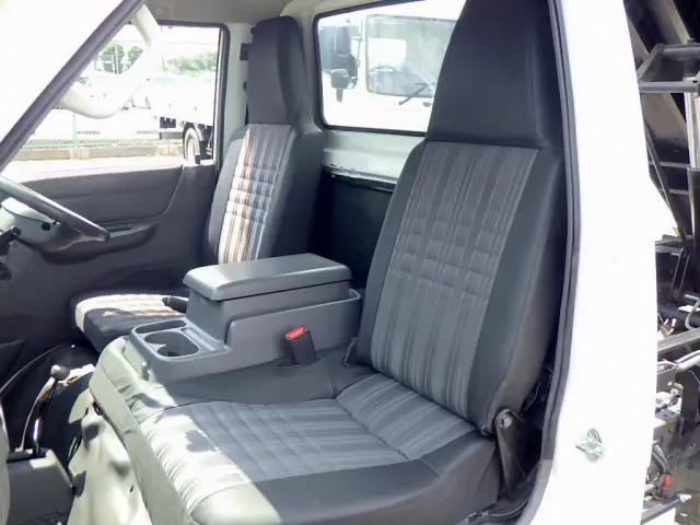 マツダ ボンゴトラック DBF-SLP2L(4WD)の写真12