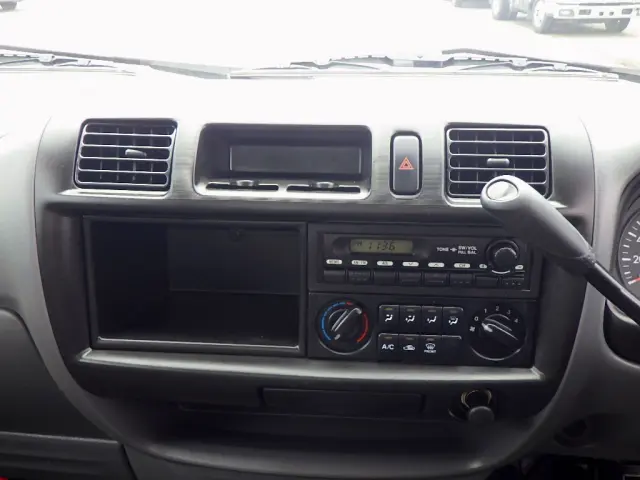 マツダ ボンゴトラック DBF-SLP2L(4WD)の写真17